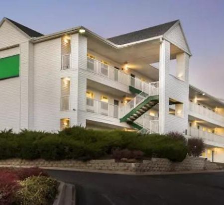 Birch Hill Suites Kansas City - Independence Esterno foto