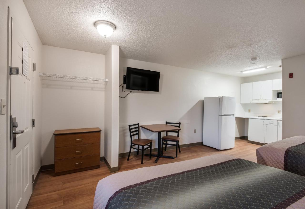 Birch Hill Suites Kansas City - Independence Esterno foto