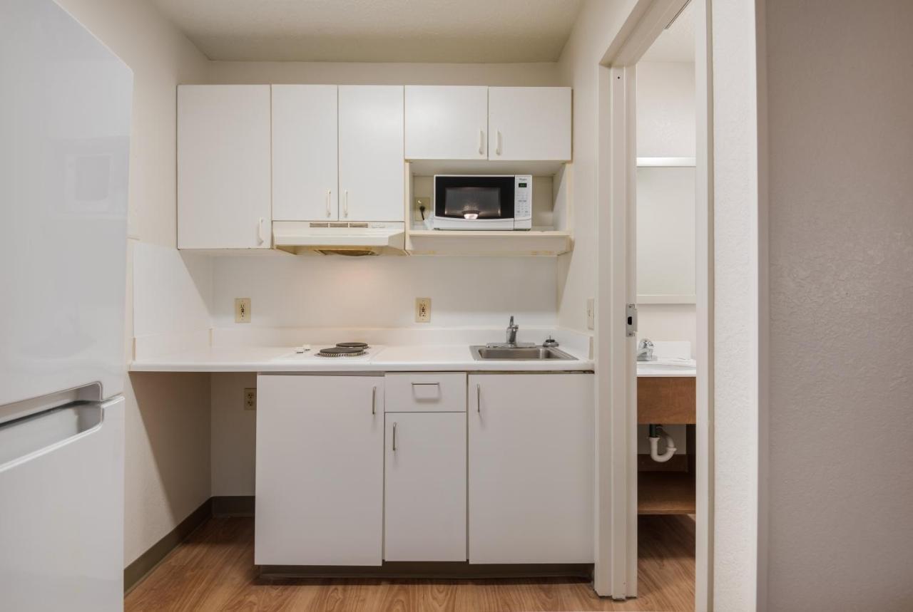Birch Hill Suites Kansas City - Independence Esterno foto