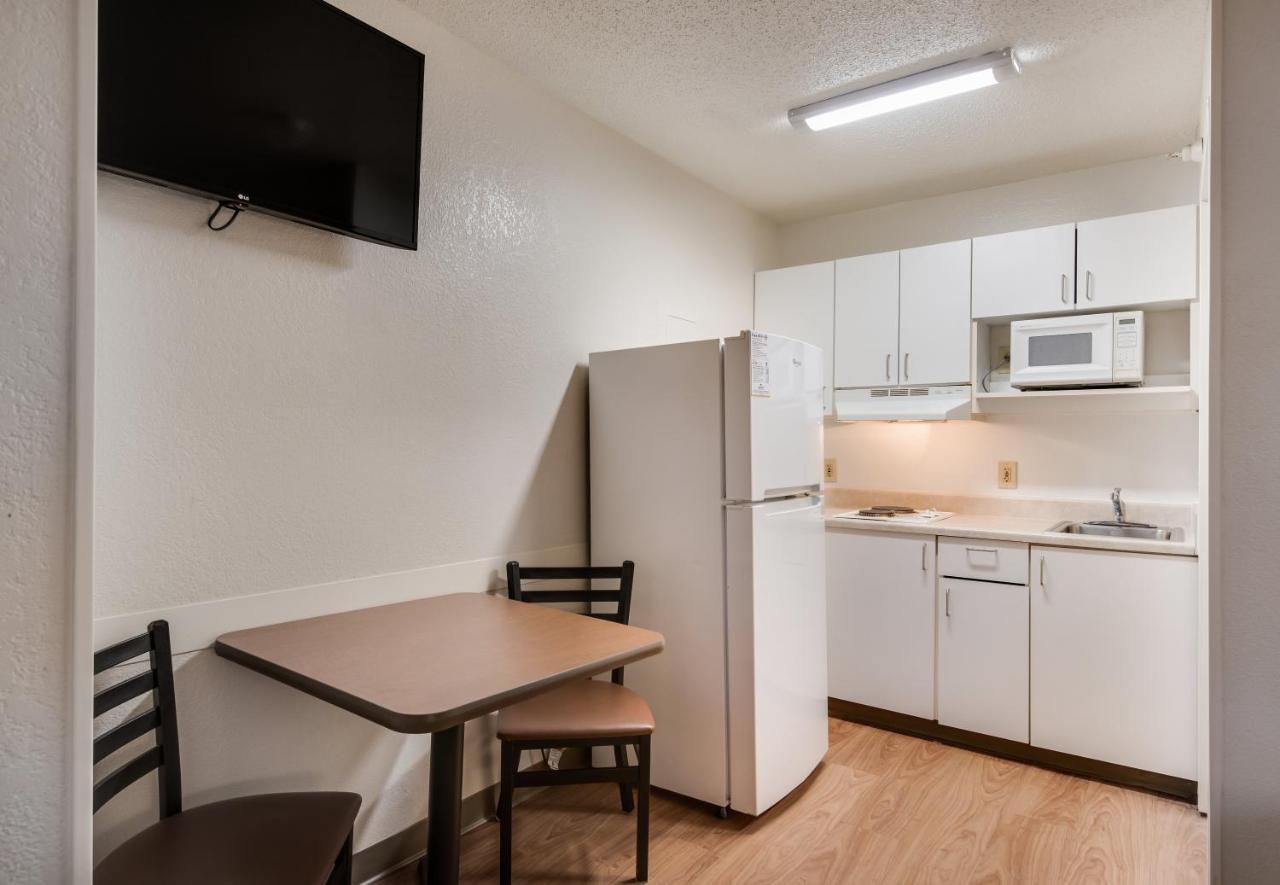 Birch Hill Suites Kansas City - Independence Esterno foto