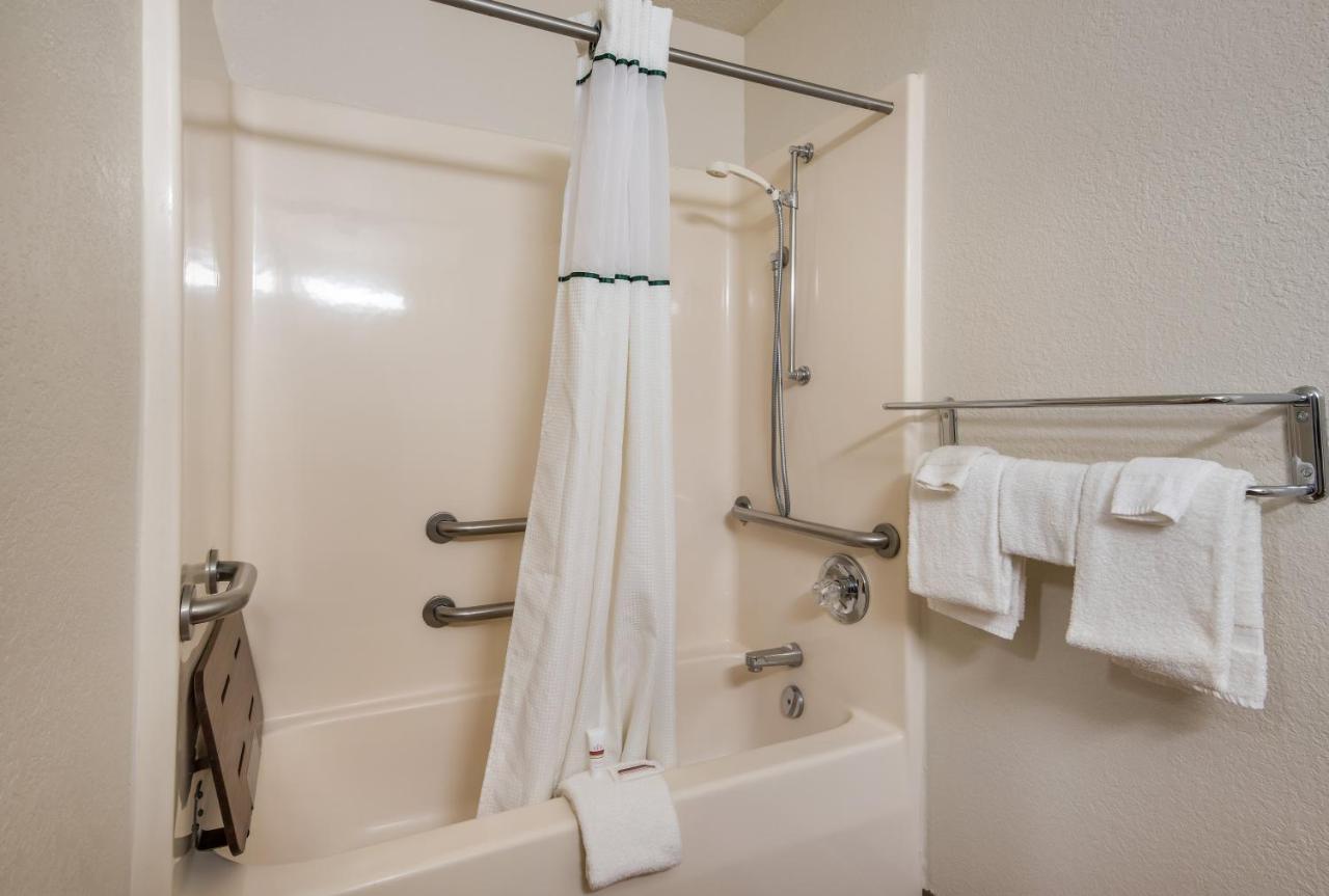 Birch Hill Suites Kansas City - Independence Esterno foto