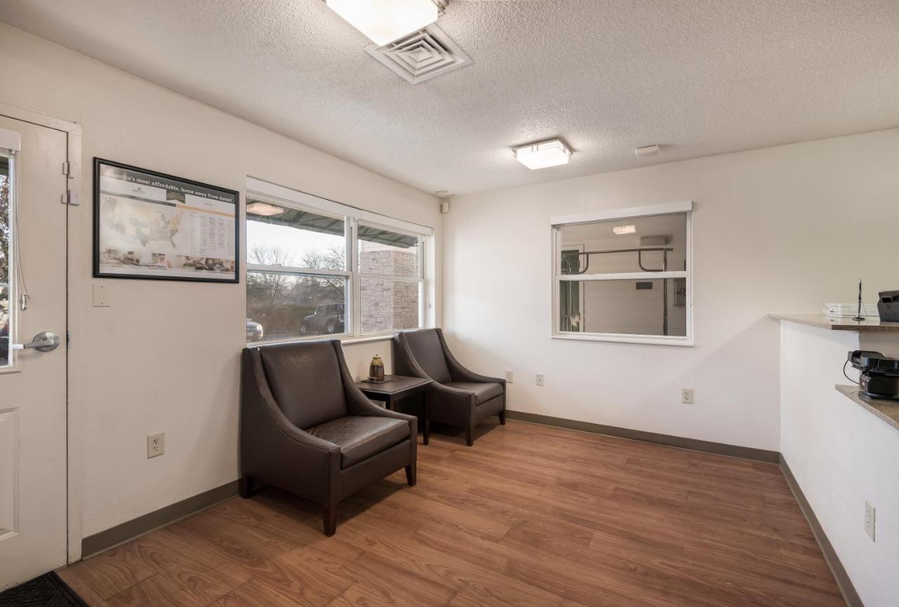 Birch Hill Suites Kansas City - Independence Esterno foto