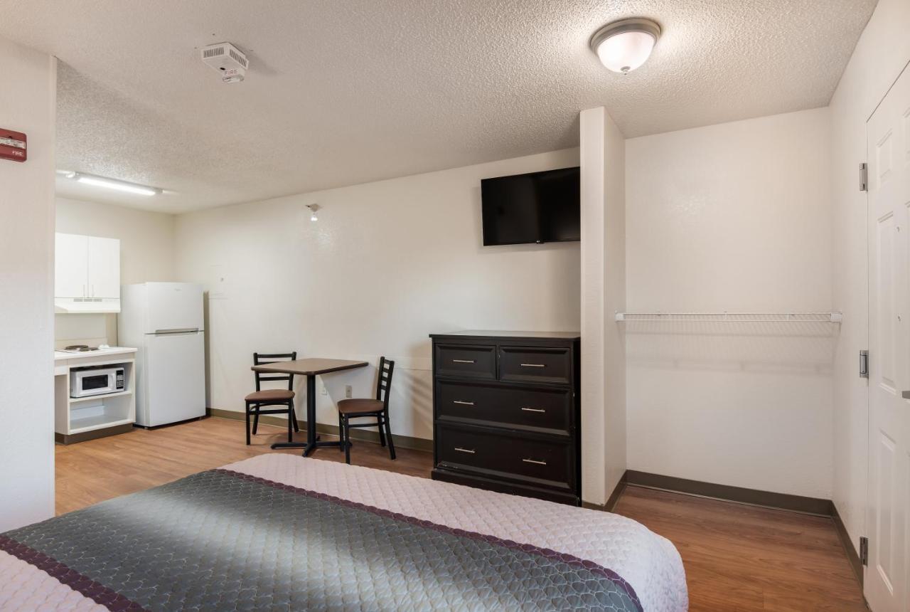 Birch Hill Suites Kansas City - Independence Esterno foto