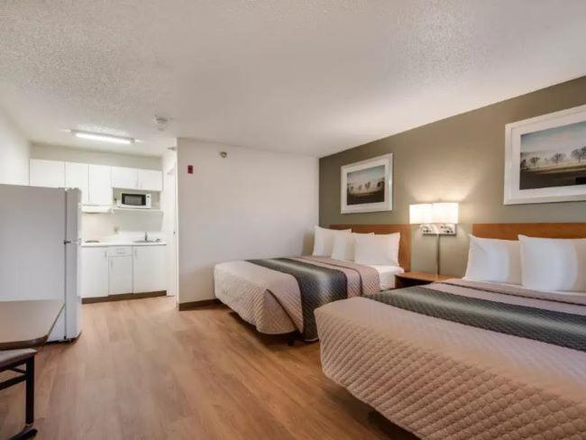 Birch Hill Suites Kansas City - Independence Esterno foto