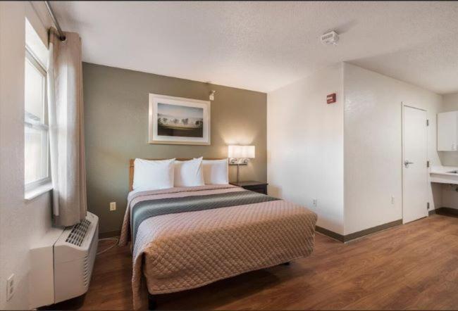 Birch Hill Suites Kansas City - Independence Esterno foto